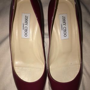 ❌SOLD❌ JIMMY CHOO PATENT LEATHER pumps💕💕